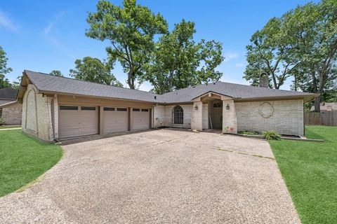 1915 Morton League Road Richmond TX 77406