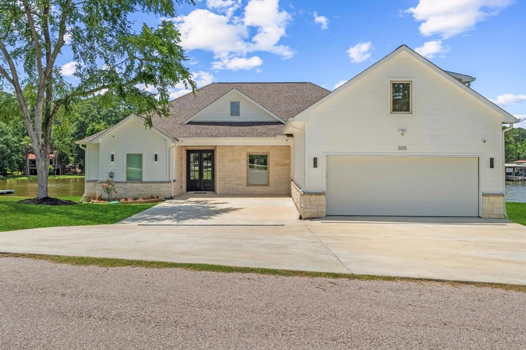 305 Twin Magnolia