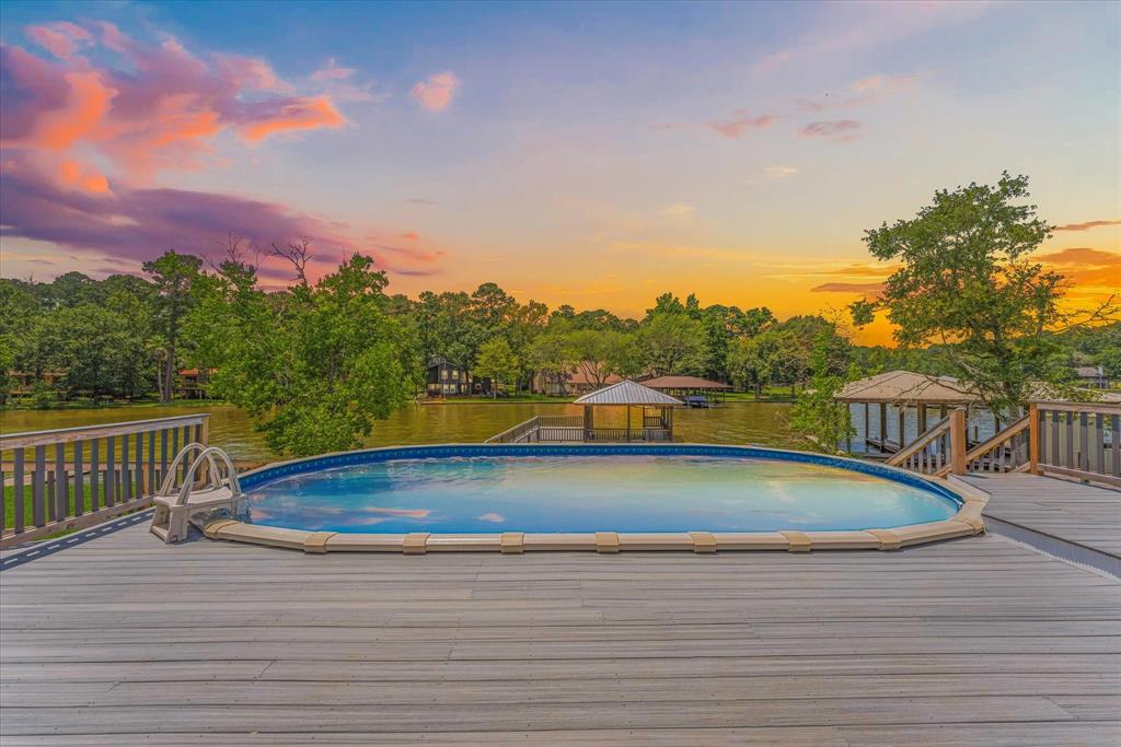 305 Twin Magnolia