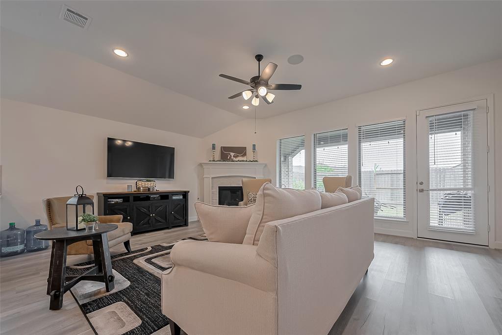 2854 Acacia Grove Drive, Katy, Texas image 7