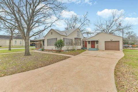 A home in Brenham