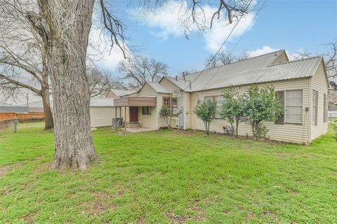 A home in Brenham