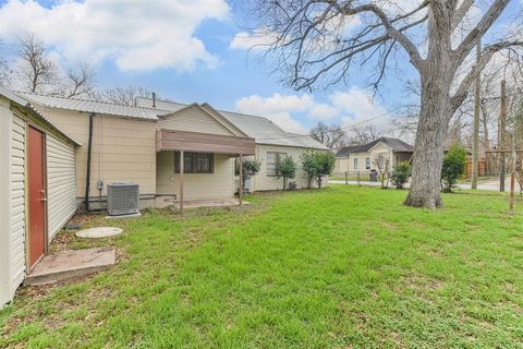 A home in Brenham