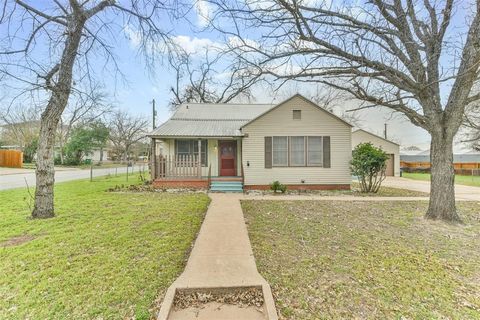 A home in Brenham