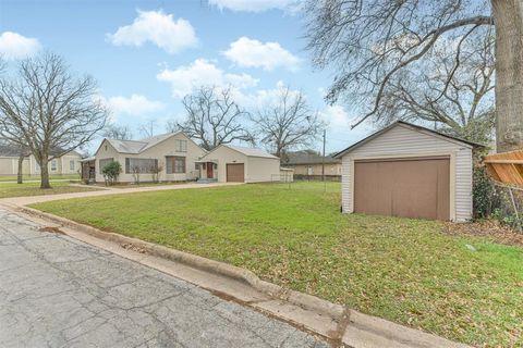 A home in Brenham