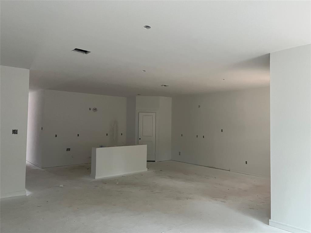 508 Monarch Trail, Huntsville, Texas image 6