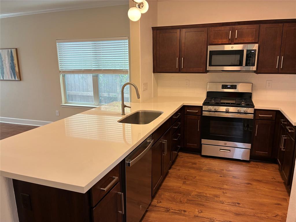 4327 Robertson Street, Houston, Texas image 37