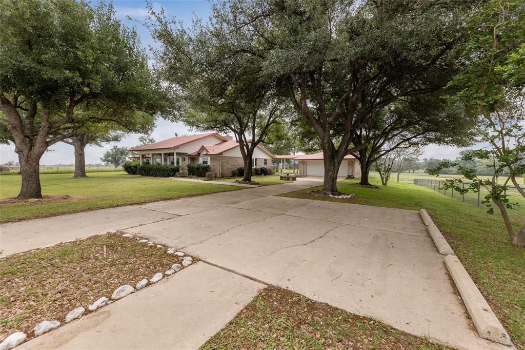 5983 County Road 353, Gause, Texas image 4