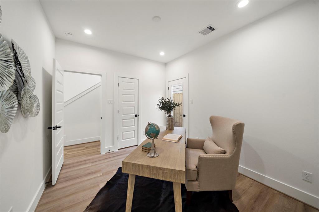 4008 Yellowstone Boulevard, Houston, Texas image 8