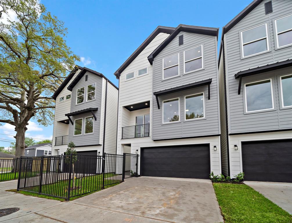 4008 Yellowstone Boulevard, Houston, Texas image 2