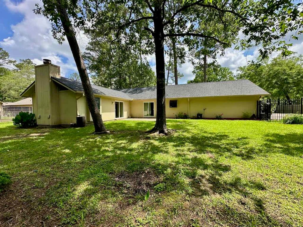 10855 Glenbrook Street, Beaumont, Texas image 8