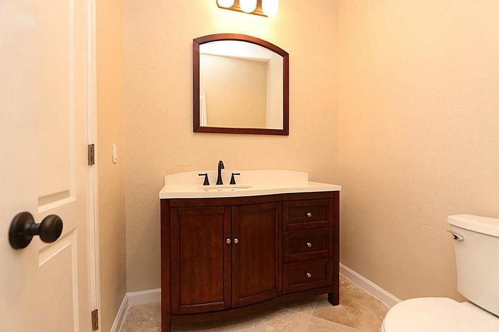 10506 Chateau Lane, Conroe, Texas image 5