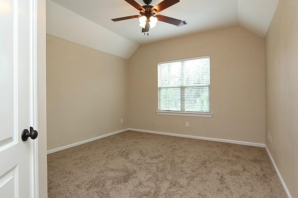 10506 Chateau Lane, Conroe, Texas image 7