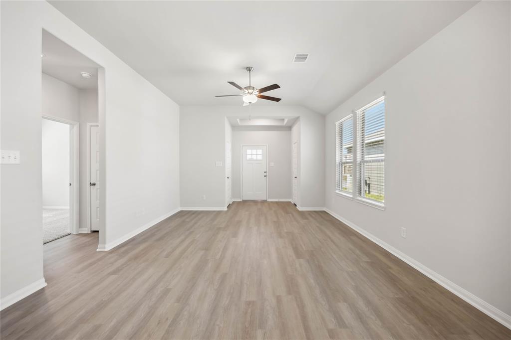18379 Christine Elizabeth Lane, New Caney, Texas image 3