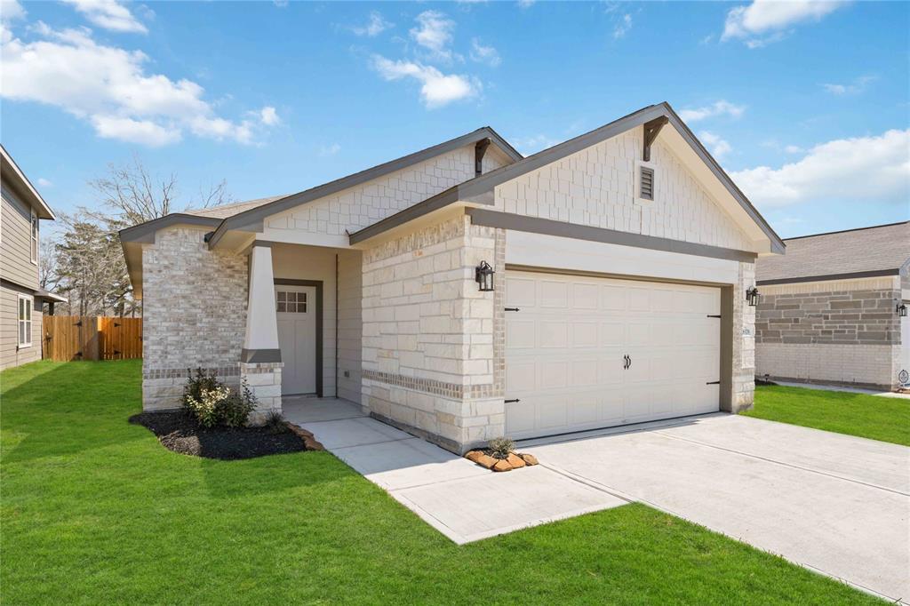 18379 Christine Elizabeth Lane, New Caney, Texas image 1