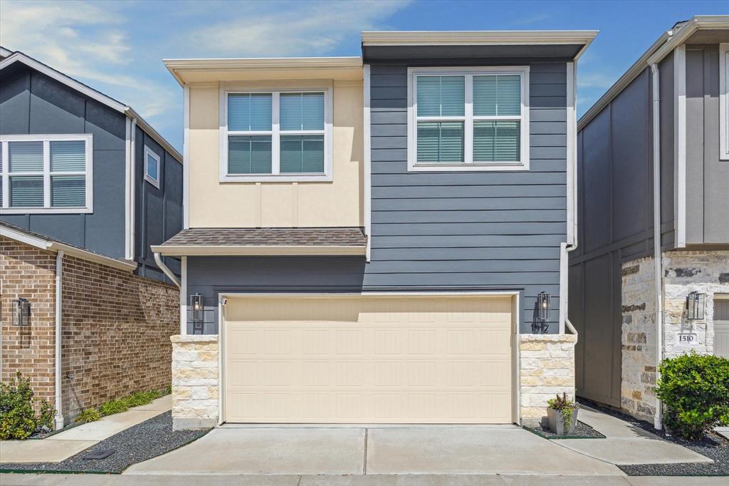 1512 Parkland Oak Drive