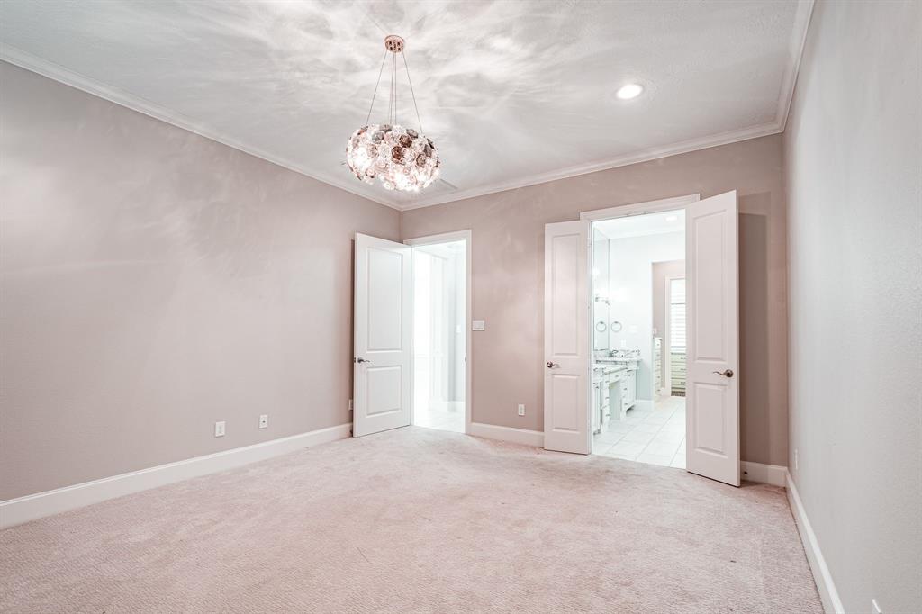 11503 Kings Point Boulevard, Mont Belvieu, Texas image 31