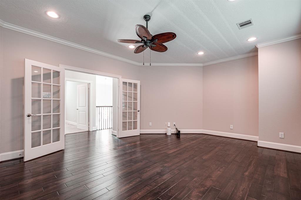 11503 Kings Point Boulevard, Mont Belvieu, Texas image 42