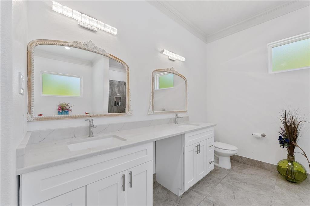 1314 Briar Cliff Street, Conroe, Texas image 36
