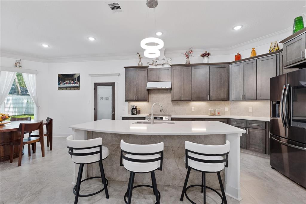 1314 Briar Cliff Street, Conroe, Texas image 28