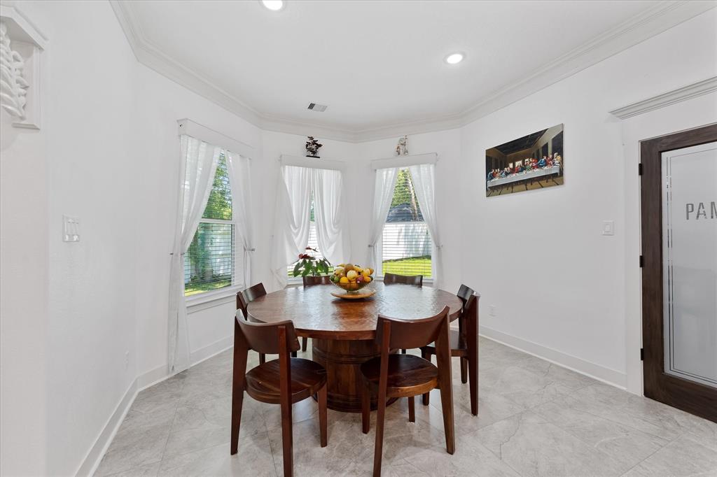 1314 Briar Cliff Street, Conroe, Texas image 32