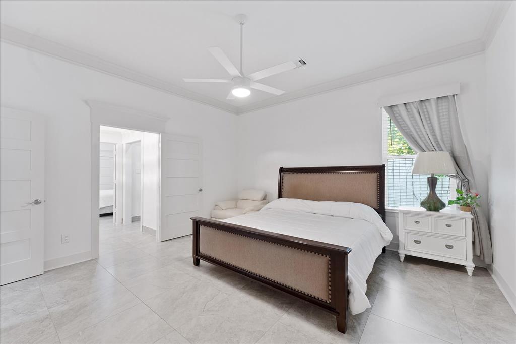 1314 Briar Cliff Street, Conroe, Texas image 18