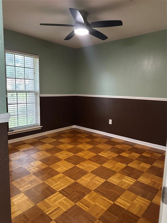 2316 Buchanan Drive, Baytown, Texas image 7