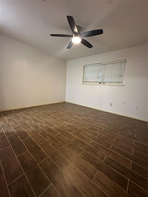 2316 Buchanan Drive, Baytown, Texas image 6