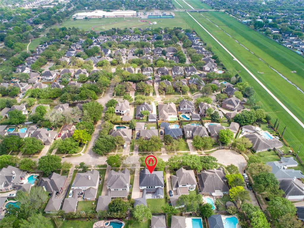 22406 Piper Terrace Lane, Katy, Texas image 35