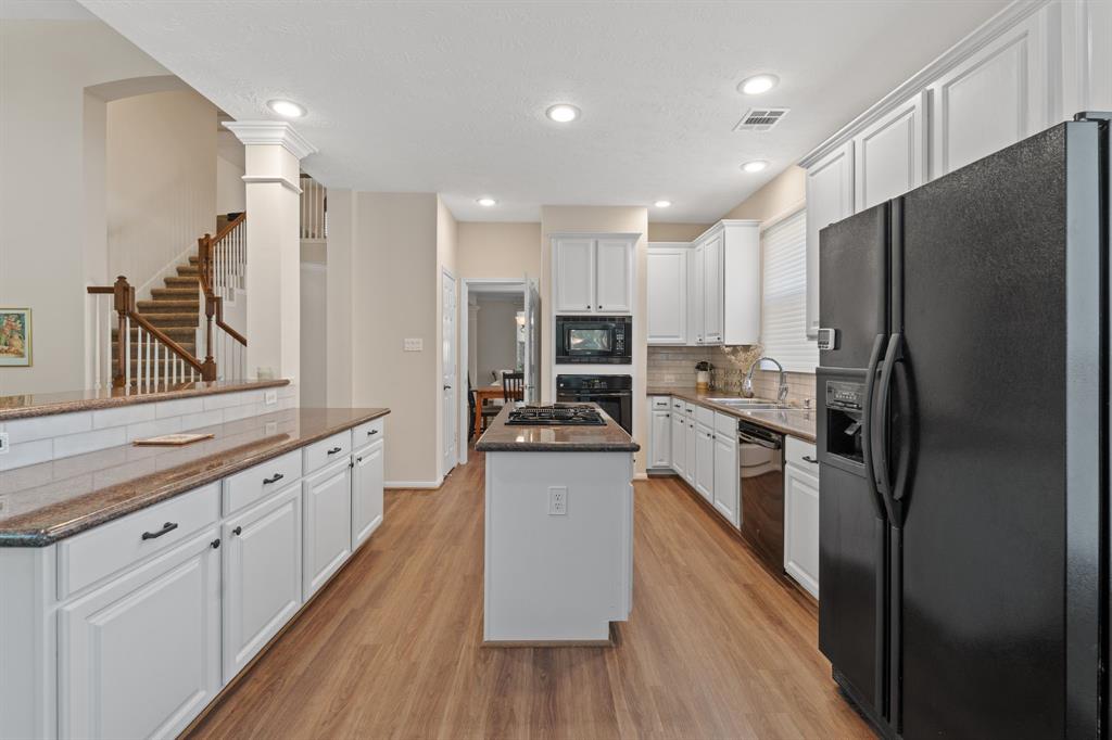 82 Sunlit Grove Street, The Woodlands, Texas image 17