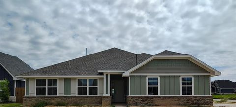 A home in Angleton