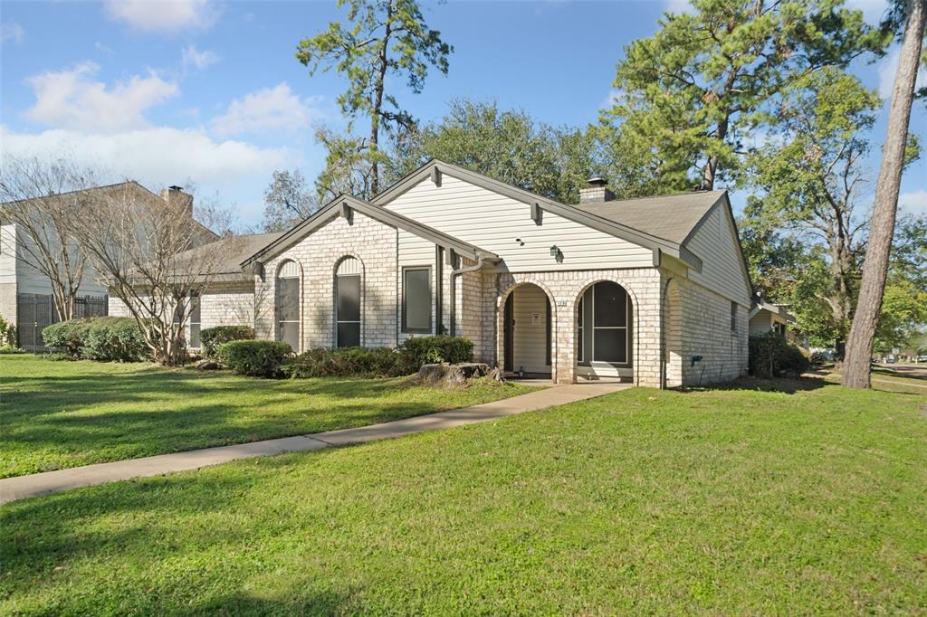 202 Black Forest Drive, Spring, Texas image 3
