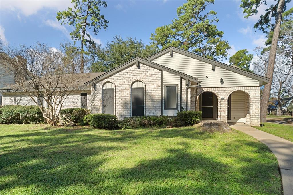 202 Black Forest Drive, Spring, Texas image 4