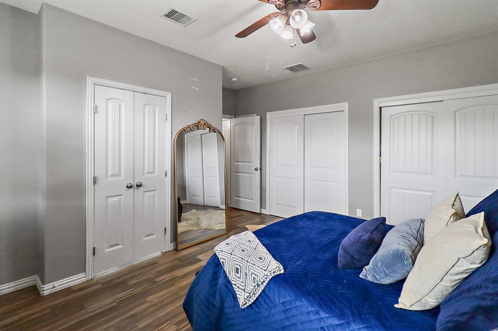 4418 Legends Bay Drive, Baytown, Texas image 19