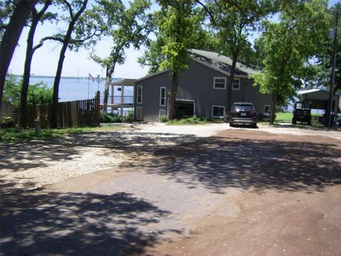 A home in Jewett