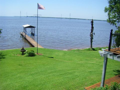 A home in Jewett