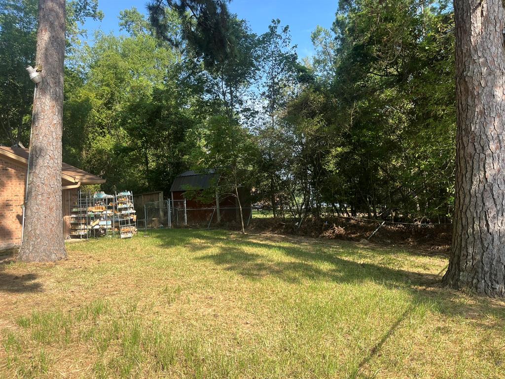 218 Collins Dr, Huffman, Texas image 4