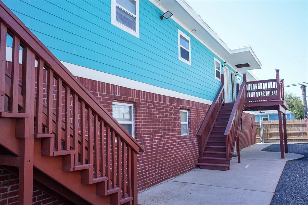 2808 Avenue M 2