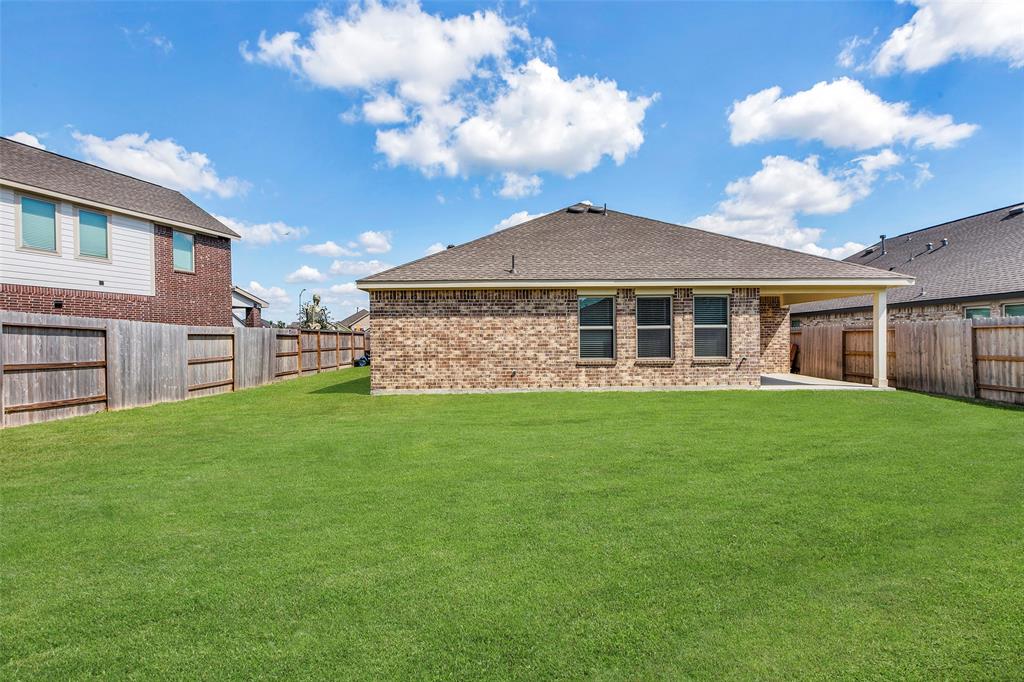 9515 Marble Park Lane, Baytown, Texas image 25