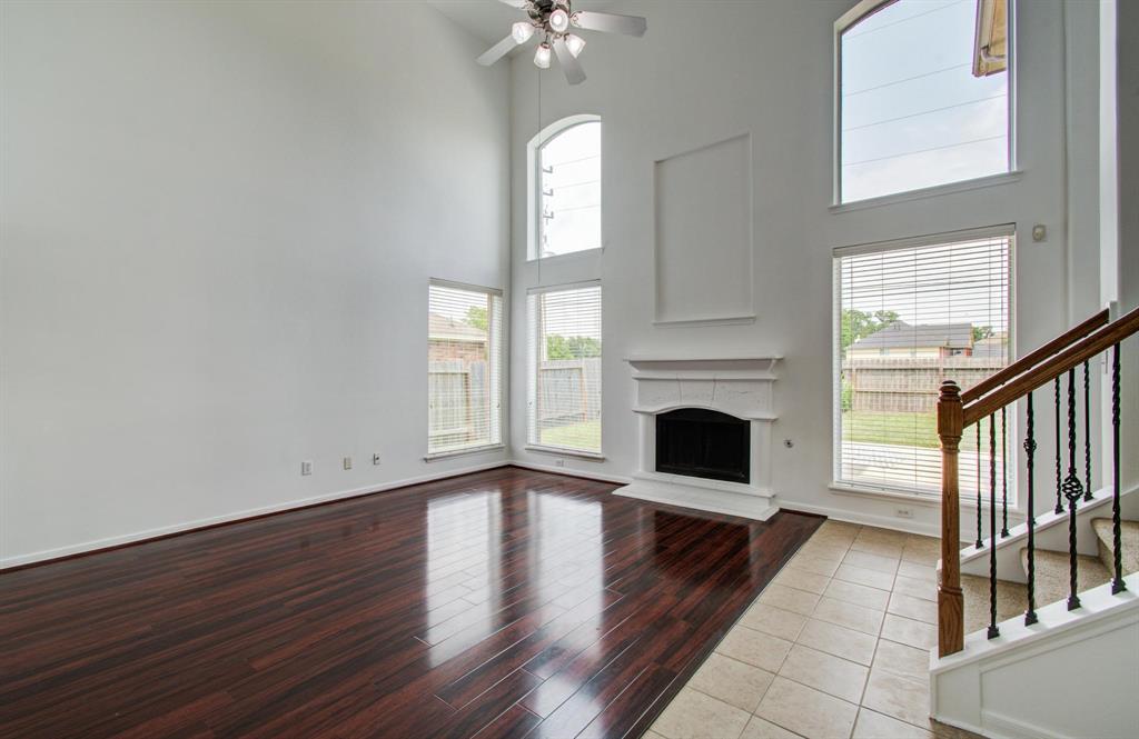 6018 Lamb Creek, Missouri City, Texas image 10