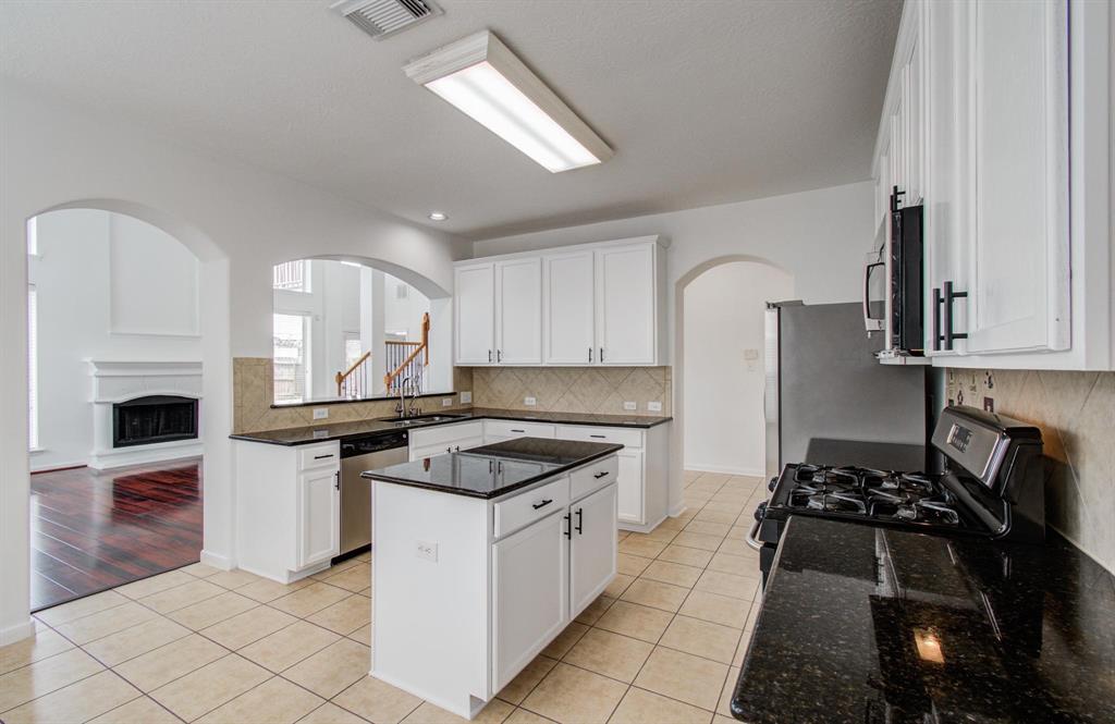 6018 Lamb Creek, Missouri City, Texas image 15