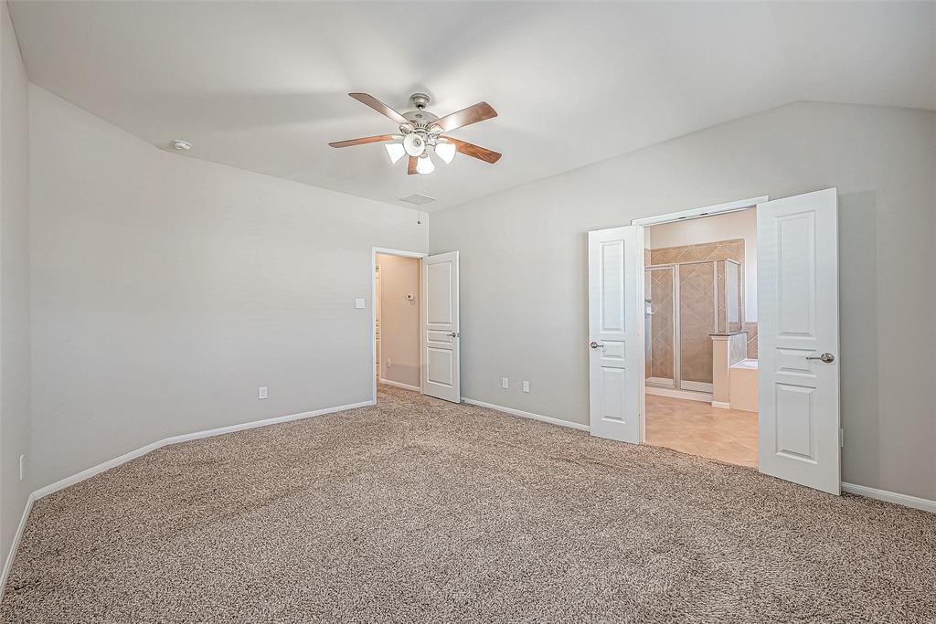9154 Sunlight Oak Lane, Houston, Texas image 23