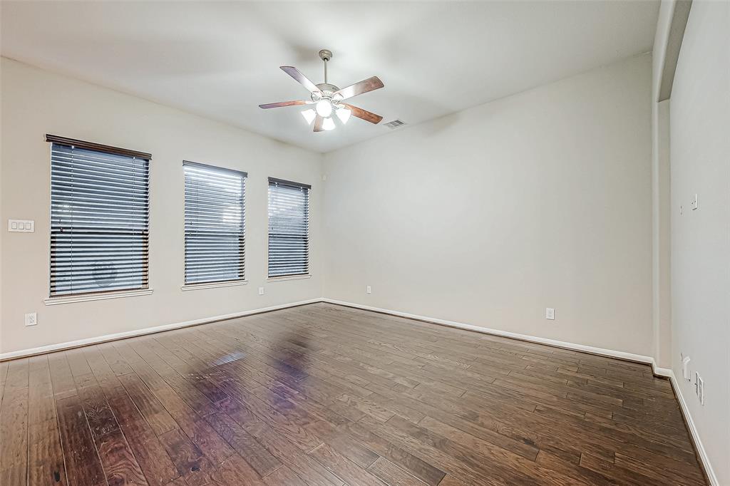 9154 Sunlight Oak Lane, Houston, Texas image 15