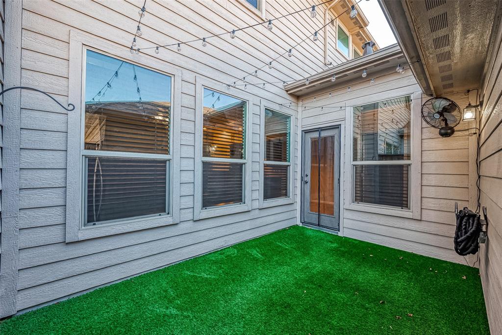 9154 Sunlight Oak Lane, Houston, Texas image 35