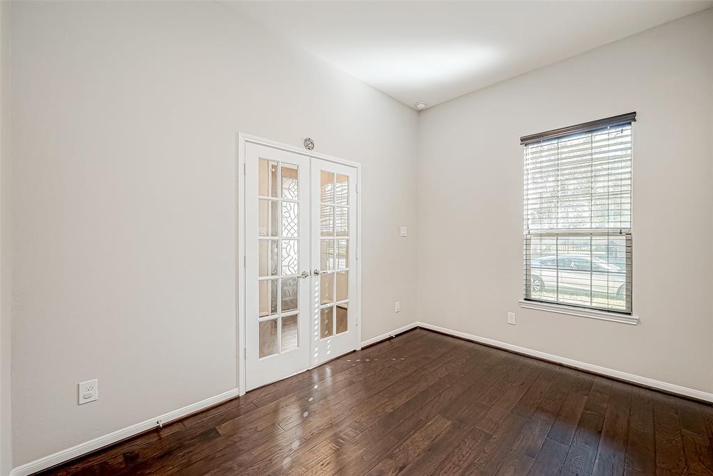 9154 Sunlight Oak Lane, Houston, Texas image 8