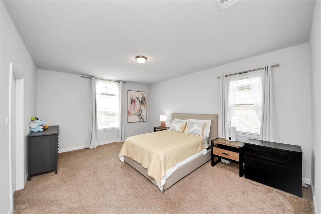 4834 Avalon Plantation Drive, Missouri City, Texas image 35