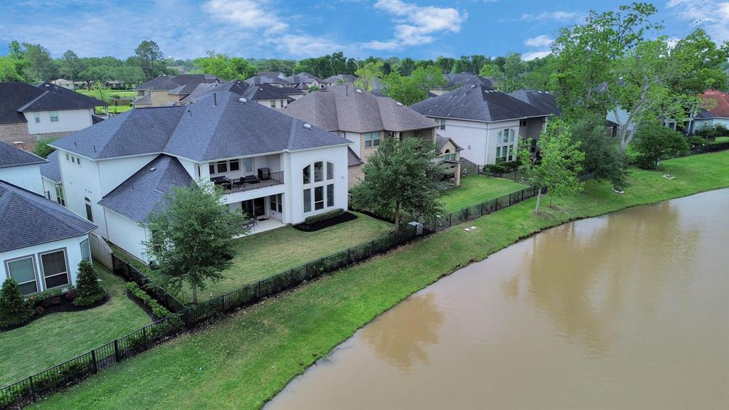 4834 Avalon Plantation Drive, Missouri City, Texas image 42