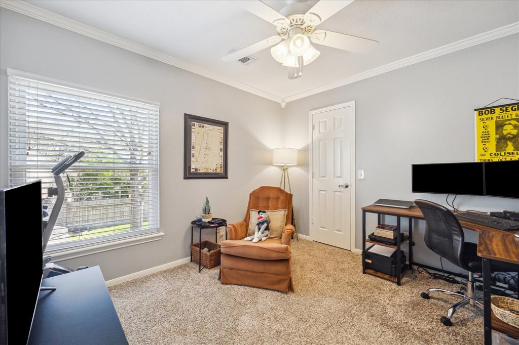 1307 Lamplight Trail Drive, Katy, Texas image 25