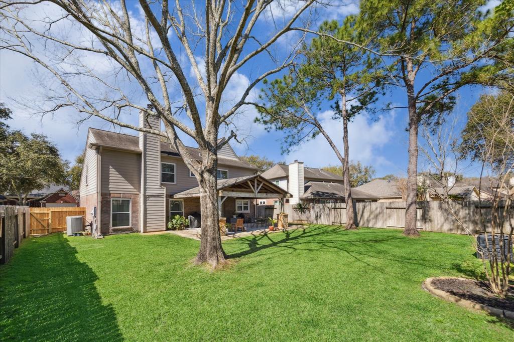 1307 Lamplight Trail Drive, Katy, Texas image 31