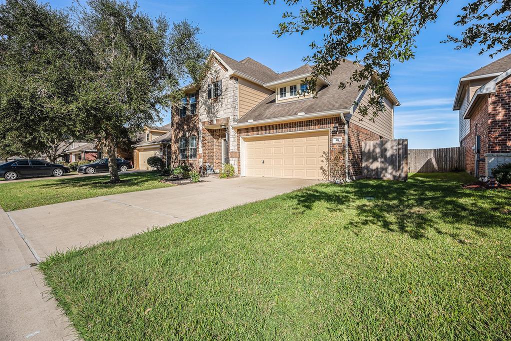 314 Lake Line Drive, Alvin, Texas image 9